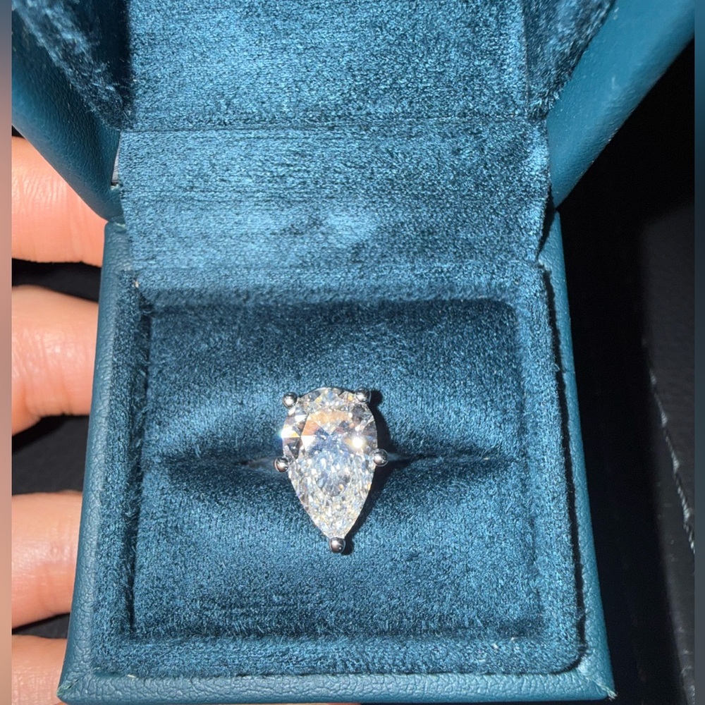 Pear ring Lab-Created Diamond